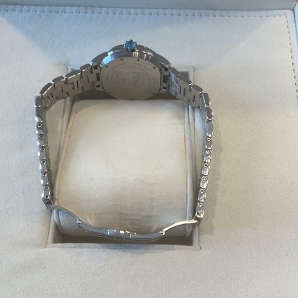 Fendi timepiece. Spinel and topaz dial. Quartz watch main image 7